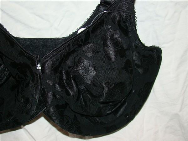 NWT Wacoal 36H Awareness Black Underwire Bra 85567 Free Shipping 135393