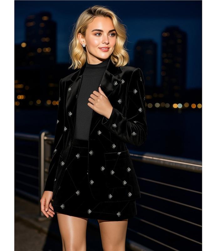 NWT Chelsea & Violet 8 Justina Black Velvet Beaded Mini Skirt 135417