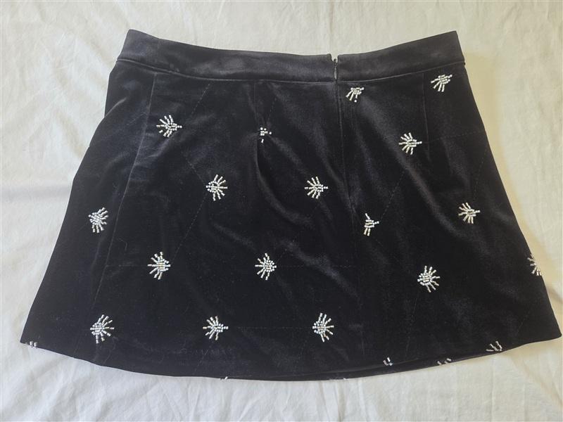 NWT Chelsea & Violet 8 Justina Black Velvet Beaded Mini Skirt 135417