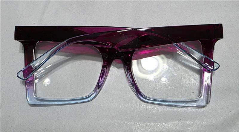 NWT EyeKepper 2.0 Square Cat Eye Pink Blue Sheer Readers Reading Glasses 135428