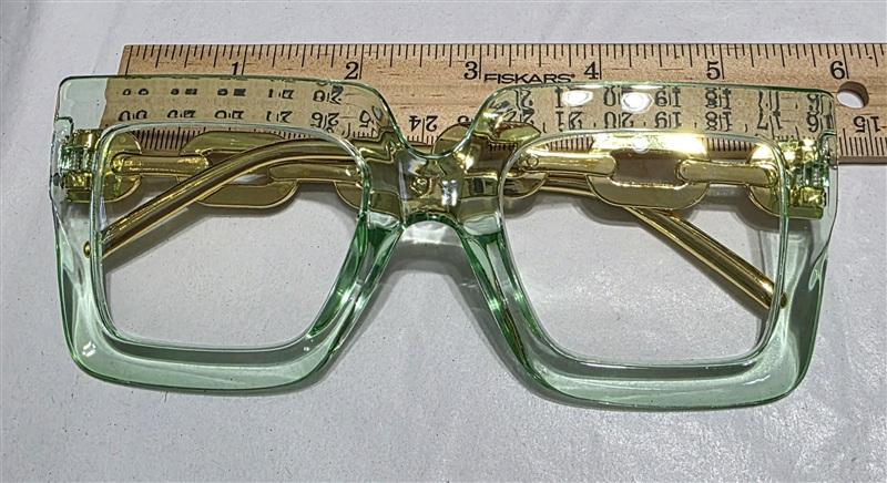 NWT EyeKepper 2.0 Square Cat Eye Green Chain Arm Readers Reading Glasses 135440