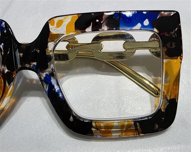 NWT EyeKepper 1.5 Square Cat Eye Animal Chain Arm Readers Reading Glasses 135443