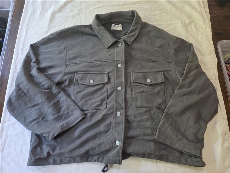 NWOT Vigoss 3X Snap Front Utility Shacket Jacket Sage Green tie Bottom 135460