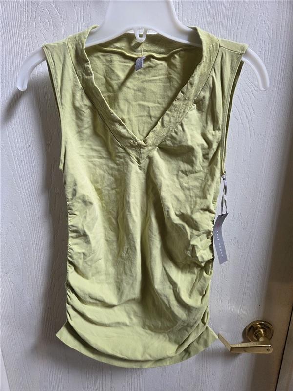 NWT Last Tango M/L Ruched Seamless Green V Neck Sleeveless Tank Top 135465
