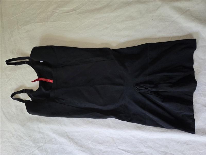 NWOT SPANX M OnCore Mid-Thigh Bodysuit 10130r Black 135483