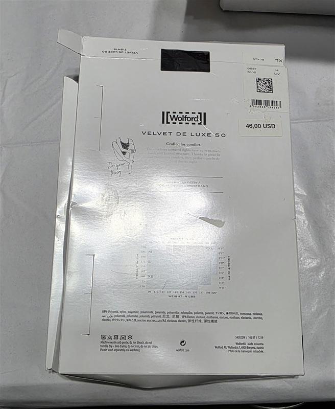 NWT Wolford XL Velvet De Luxe 50 Tights Black Matte 135504
