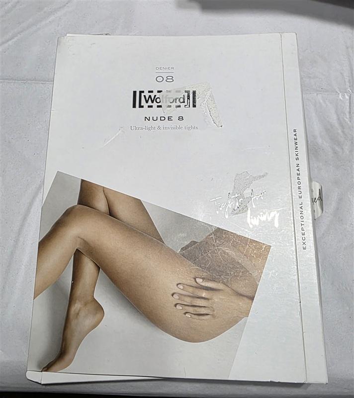 NWt Wolford M Nude 8 Tights Panty Hose Nearly Invisible Black 135506