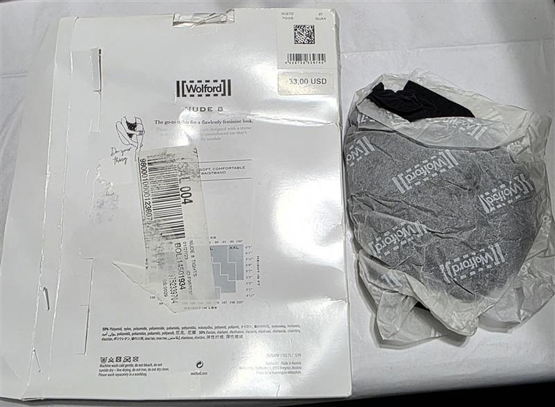 NWt Wolford M Nude 8 Tights Panty Hose Nearly Invisible Black 135506