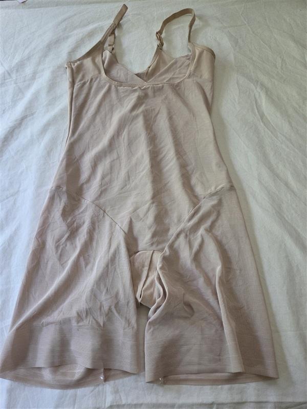 NWPT Miraclesuit XL Beige Wear on Bra Sheer Singlette 2781 Shaper 135532