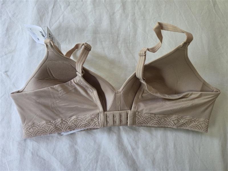 NWT Chantelle C 36B Comfort Wire-Free Bra 13G2 Beige 135542