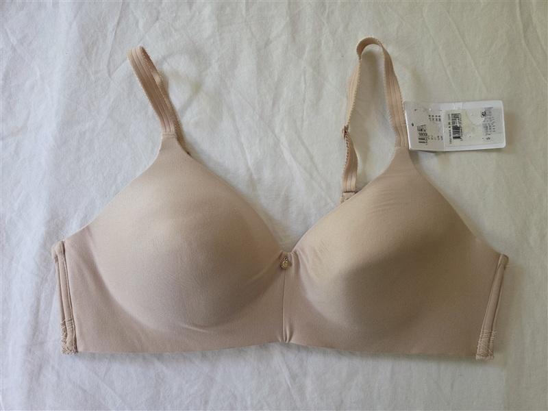 NWT Chantelle C 36B Comfort Wire-Free Bra 13G2 Beige 135542