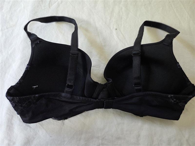 NWOT Lily of France 34C Sensational Lace Push-Up Bra 2175220 Bra 135547