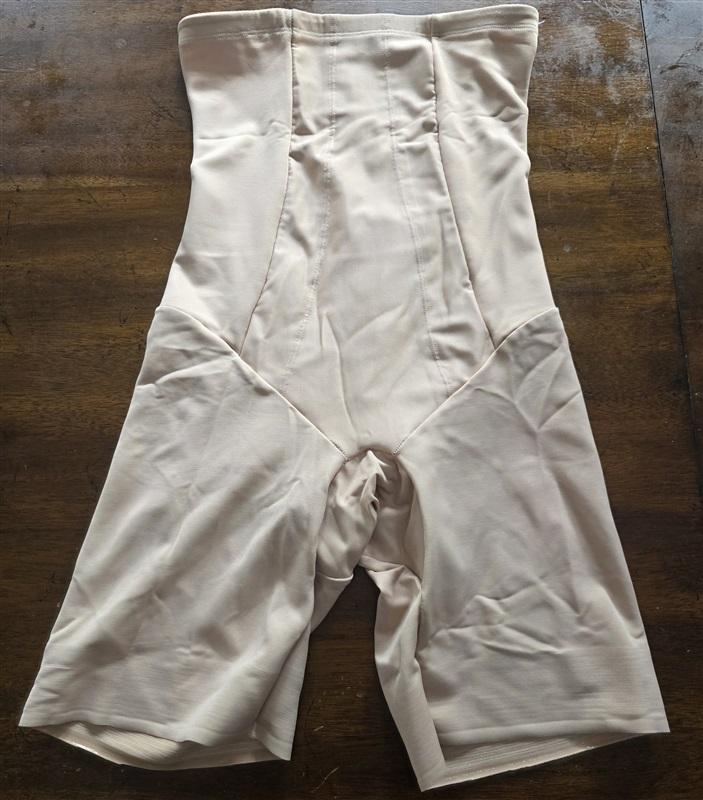 NWOT MiracleSuit XL Hi Waist Brief Shaper Wonder Edge 2709 Beige 135548