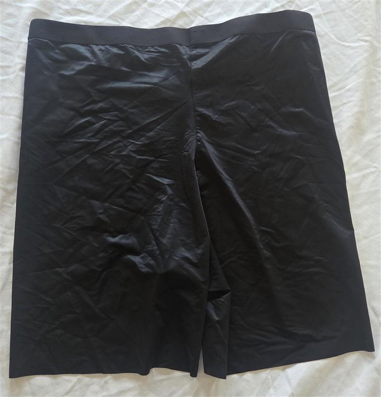 NWT SPANX Thinstincts 2.0 High-Waisted S Girl Shorts 10252R Black 135556
