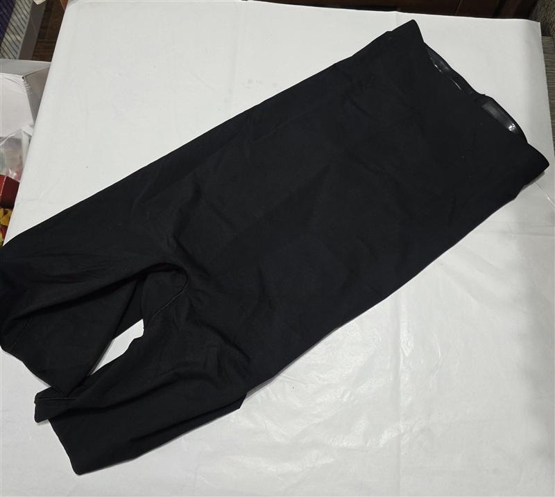 NWT Spanx XS Thinstincts High-Waisted Mid-Thigh Short 10006R Black 135575
