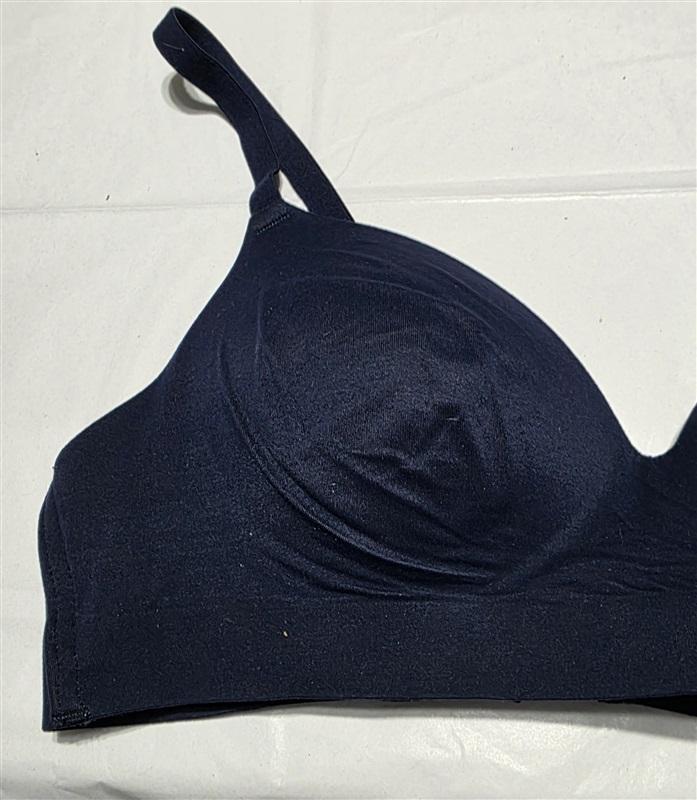 PreOwned Soma 38B Enbliss Wireless Navy Blue Bra 135593