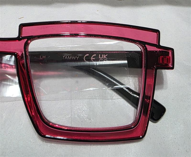 NWT EyeKepper 2.5 Red Square Cartoon Outline Readers Reading Glasses 135646