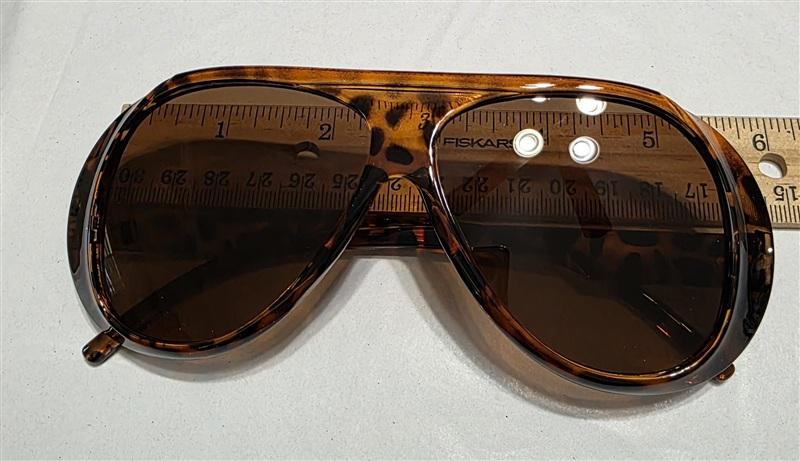 NWT EyeKepper Aviator Sunglasses Brown Tortoiseshell Oversize 135659