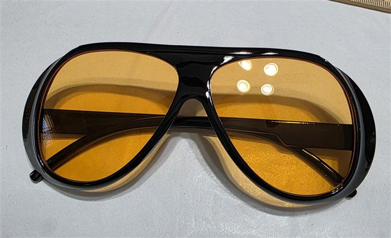 NWT EyeKepper Aviator Sunglasses Black Amber Lens Oversize 135661