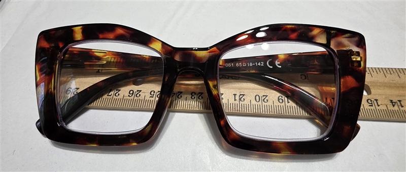 NWT EyeKepper 1.5 Square Cat Eye Tortoiseshell Readers Reading Glasses 135663