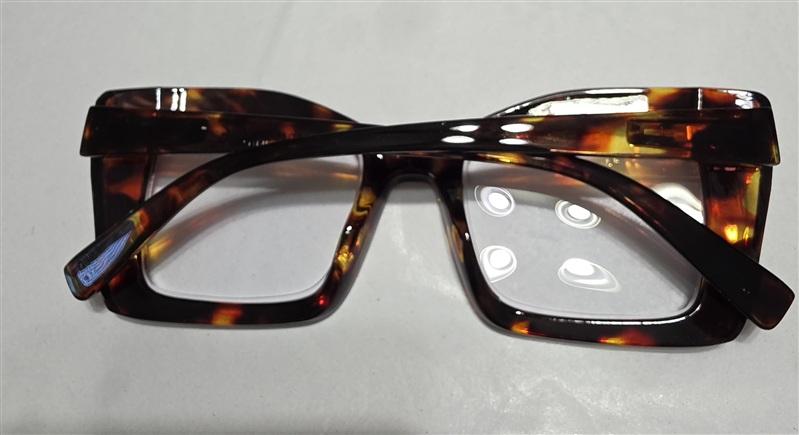 NWT EyeKepper 1.5 Square Cat Eye Tortoiseshell Readers Reading Glasses 135663