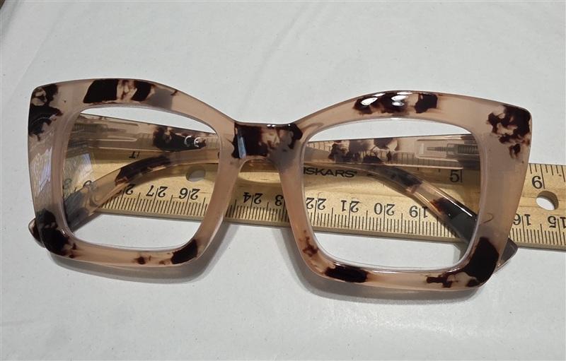 NWT EyeKepper 2.5 Square Cat Eye Pink Tortoise Readers Reading Glasses 135667
