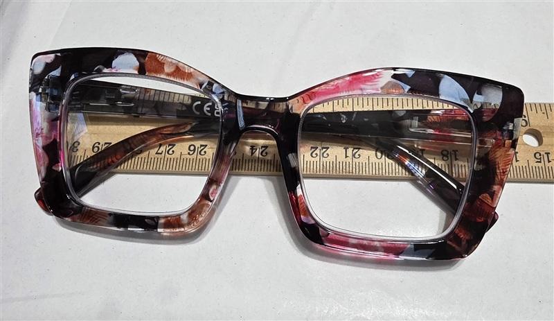 NWT EyeKepper 1.5 Square Cat Eye Pink Floral Readers Reading Glasses 135669
