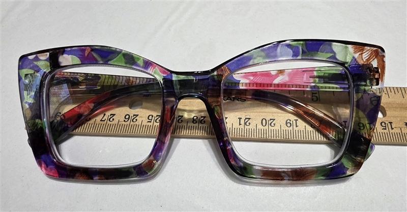 NWT EyeKepper 2.5 Square Cat Eye purple Floral Readers Reading Glasses 135671