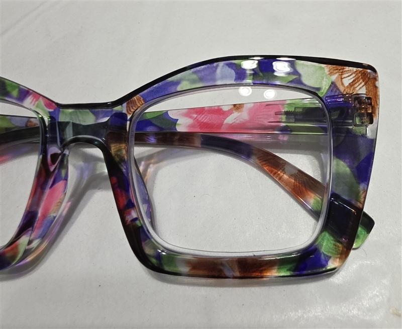 NWT EyeKepper 1.5 Square Cat Eye purple Floral Readers Reading Glasses 135672