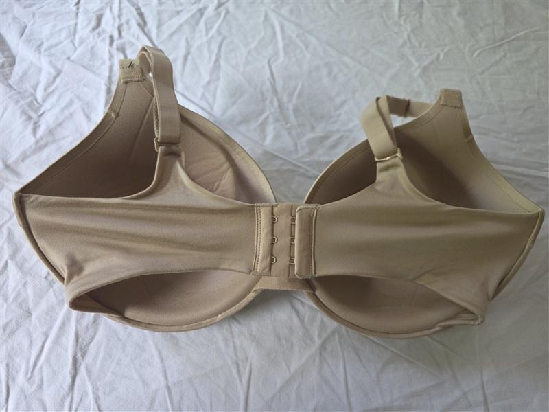 NWT Maidenform 34D Comfort Devotion Extra Coverage Bra 9436 Beige 135679