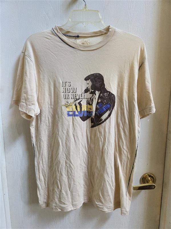NWT Memphis Blues Elvis It's Now or Never Distressed T Shirt Tan 135689