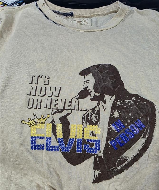 NWT Memphis Blues Elvis It's Now or Never Distressed T Shirt Tan 135689