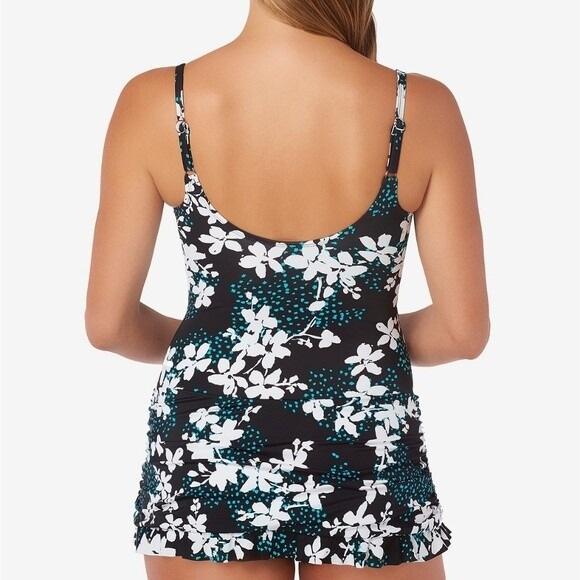NWT Swim Solutions 8 Garden Confetti Underwire Tankini swim top 135692