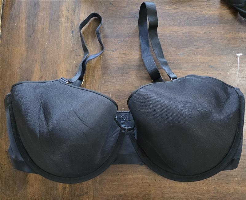 NWOT CUUP 30C The Demi Modern T Shirt Black Bra 135706