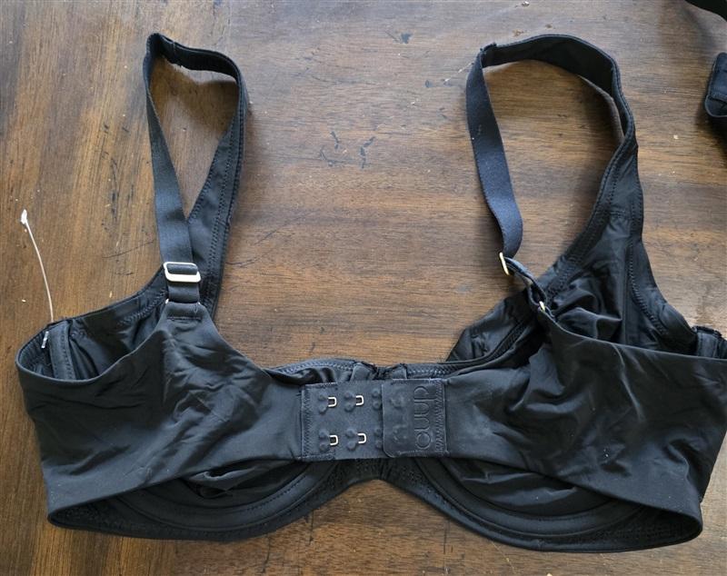 NWOT CUUP 30F The Triangle Underwire Micro Fiber Black Bra 135712