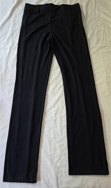 NWT Spanx M Raw Hem Cropped Flare Jeans Black 135728