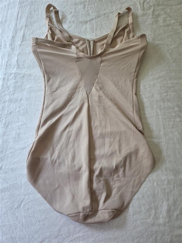 NWOT 38DD Miraclesuit Ex Firm Control Sheer Trim Body Shaper 2783 135768