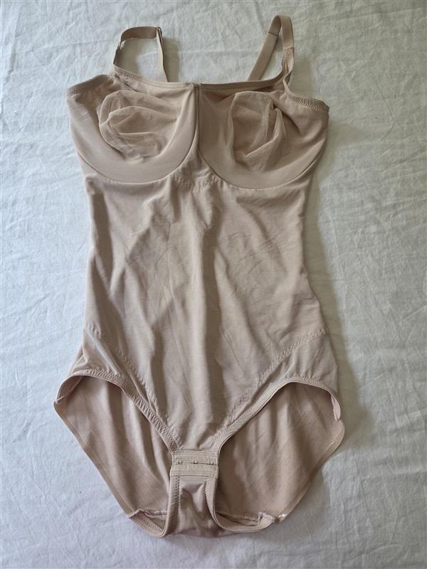 NWOT 38DD Miraclesuit Ex Firm Control Sheer Trim Body Shaper 2783 135768