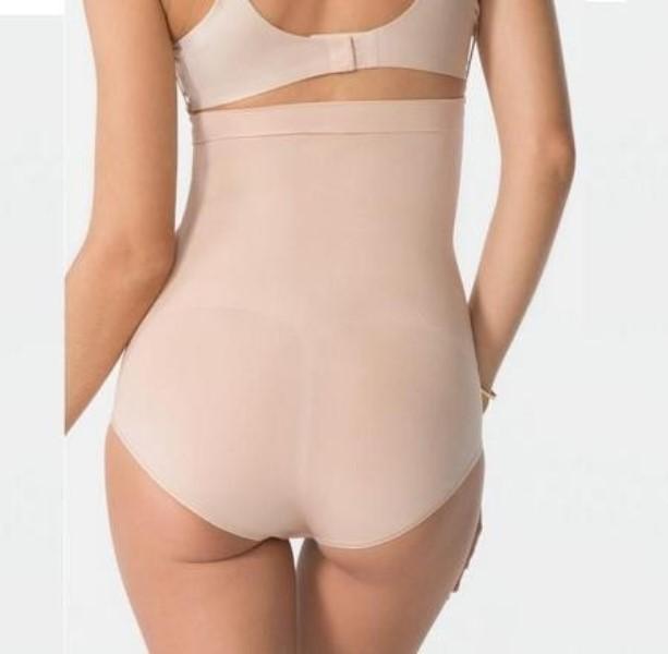 NWOT SPANX M Oncore High-Waist Brief SS1815 Beige 135780