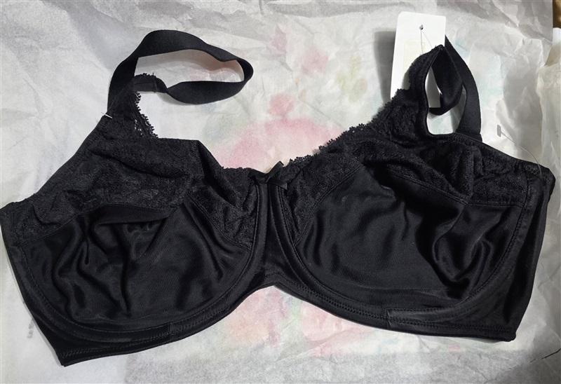 NWT Lilyette 38DDD Comfort Lace Underwire Minimizer Bra 0428 Black 135791