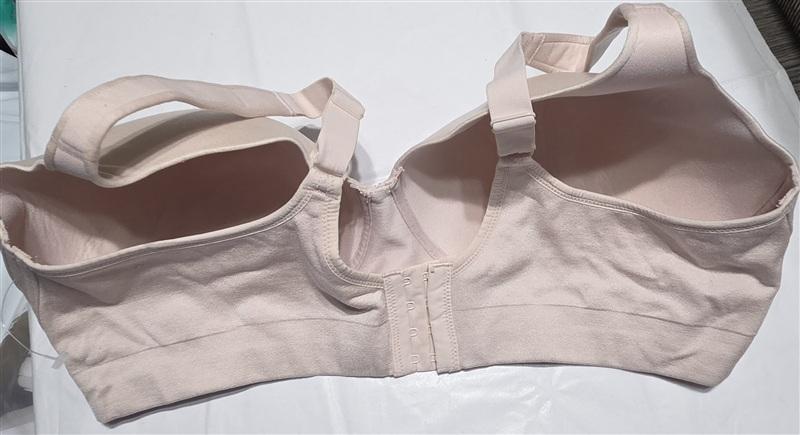 NWT Vanity Fair 42D Beyond Comfort Full Figure Wirefree Bra 71282 Pink 135805