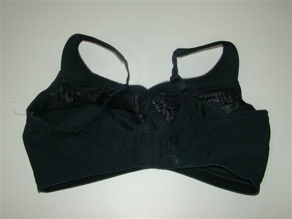 NWOT Glamorise 38F Magic Lift Soft Cup Wireless Bra 1016 Black 135811