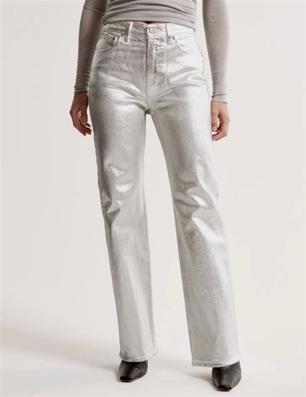 NWT Abercrombie & Fitch 90's High-Rise Curve Love Silver Metallic Jeans 135837