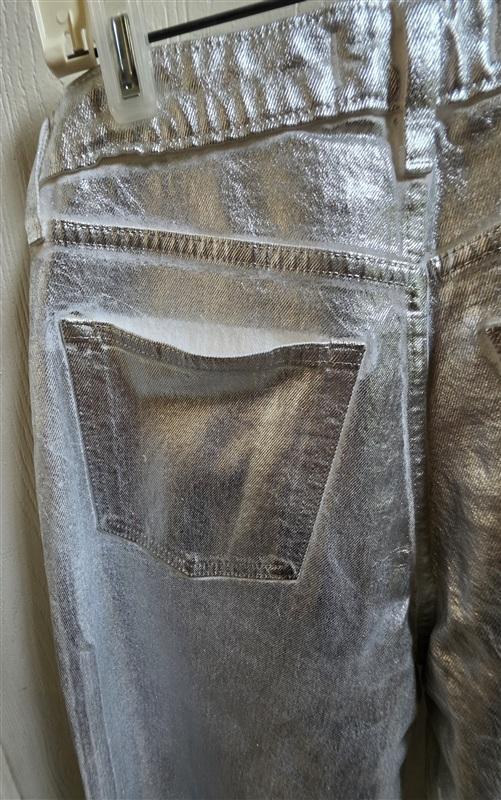 NWT Abercrombie & Fitch 90's High-Rise Curve Love Silver Metallic Jeans 135837