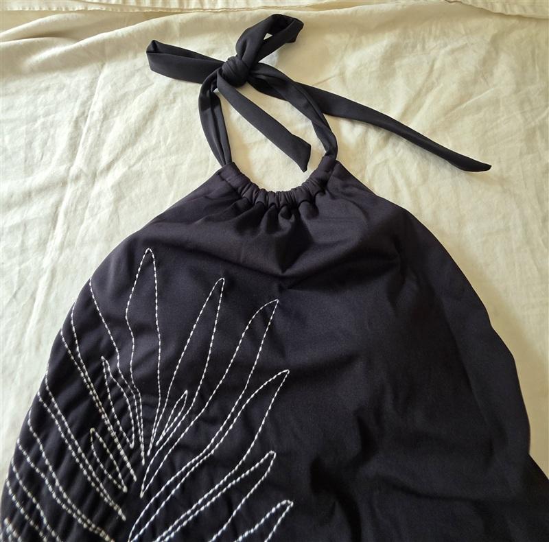 NWT Jantzen 16 Forest Blast Solid High Neck One Piece Black 135869