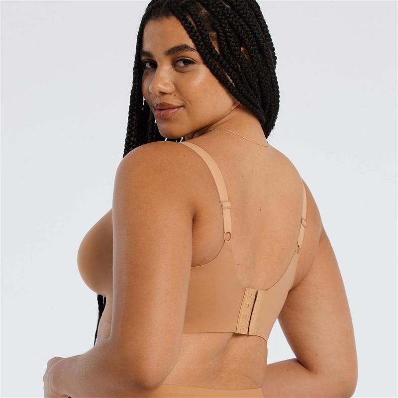 NWT Evelyn Bobbie LG The Starlette Plunge Beige Wirefree Bra 135875
