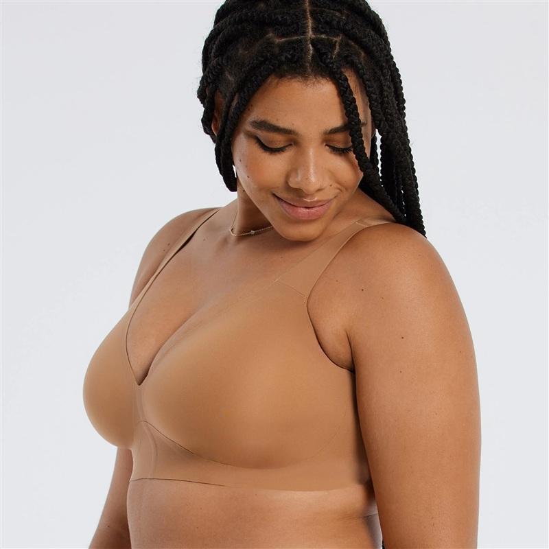 NWT Evelyn Bobbie LG The Starlette Plunge Beige Wirefree Bra 135875