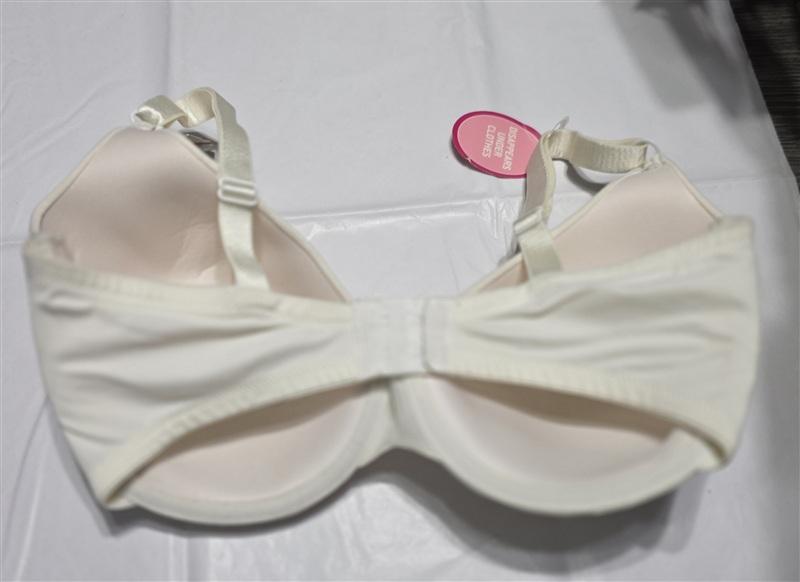 NWT Maidenform 36C Famous T Shirt Bra 7959 White Underwire 135917