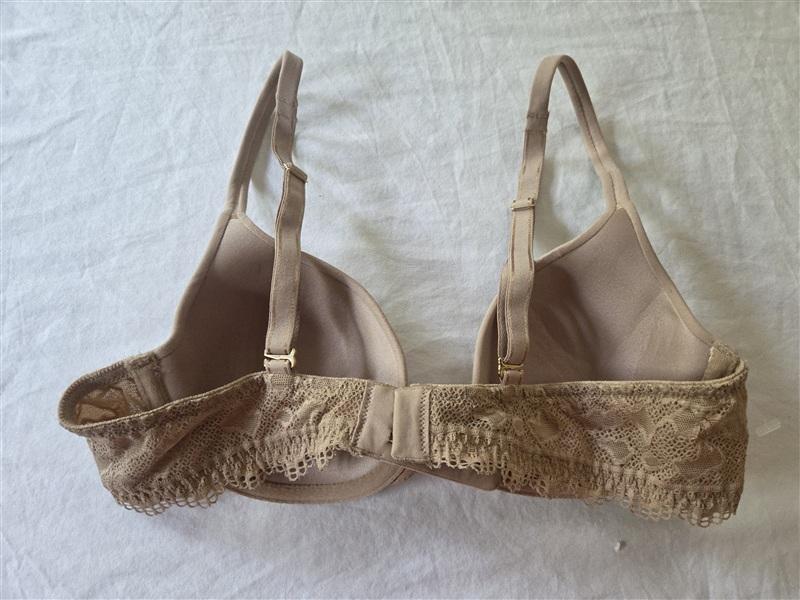 NWOT Soma 34a Embraceable Enchanting Lace Demi Bra Sand 135932