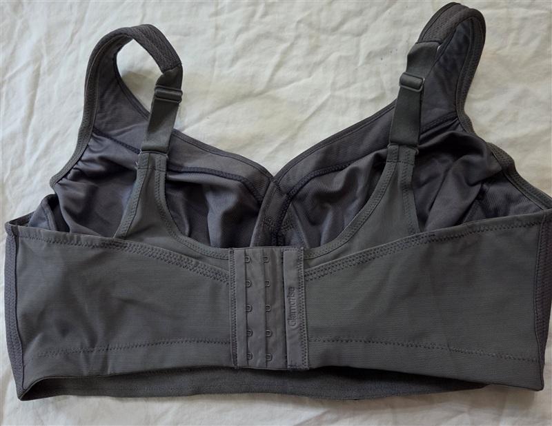 NWOt Glamorise 34DD Sport Bra 1006 Superior Support No Wires Gray 135947